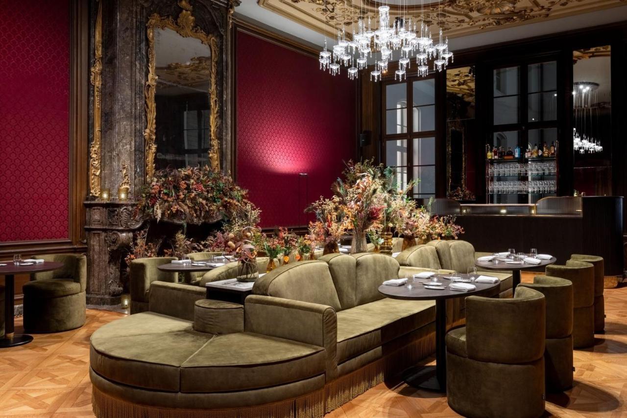 فندق Sapphire House Antwerp, Autograph Collection المظهر الخارجي الصورة The interior of the restaurant