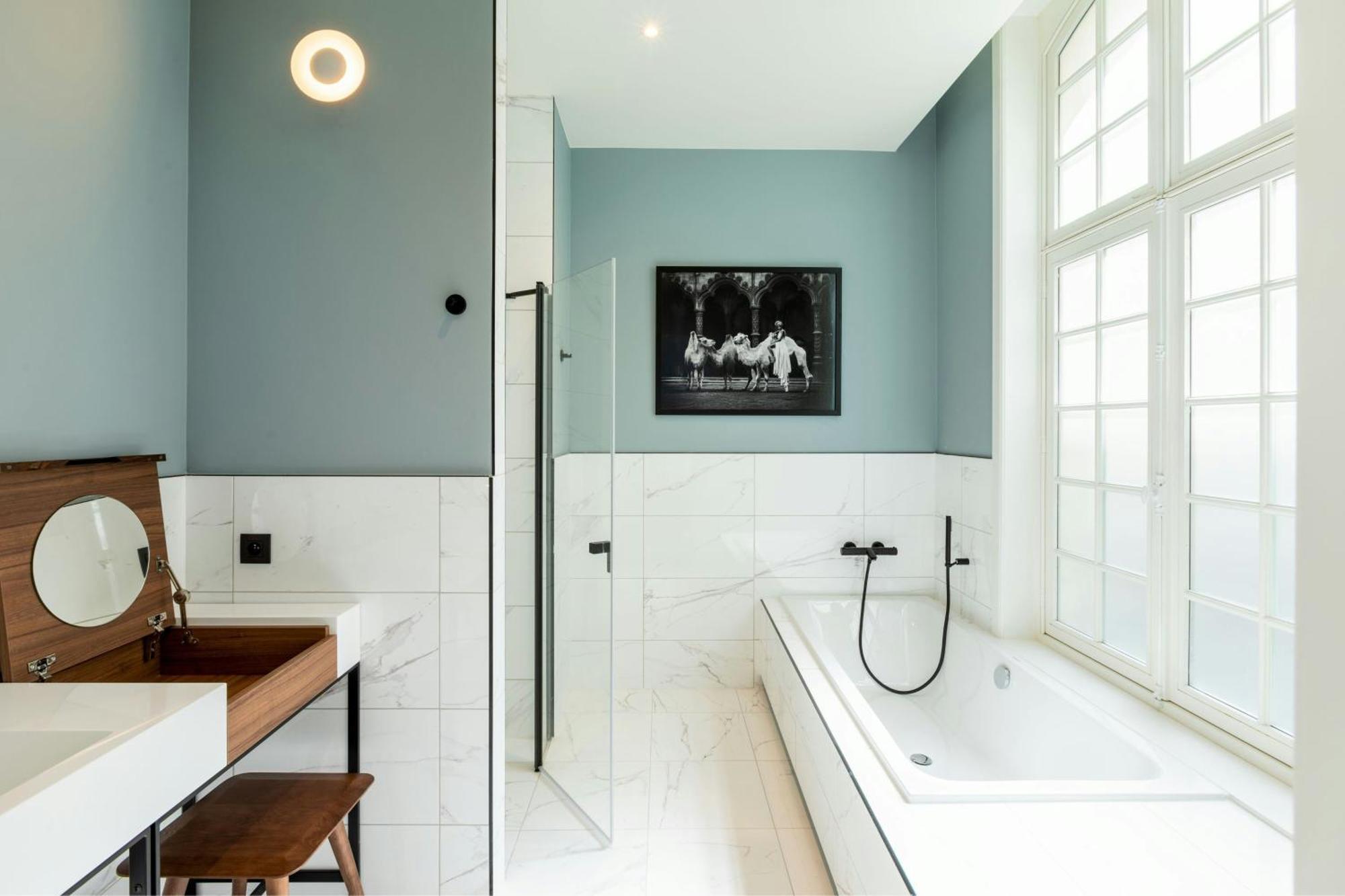 فندق Sapphire House Antwerp, Autograph Collection المظهر الخارجي الصورة Bathroom